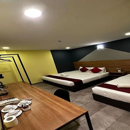 קואלה לומפור T-Hotel Mont Kiara מראה חיצוני תמונה